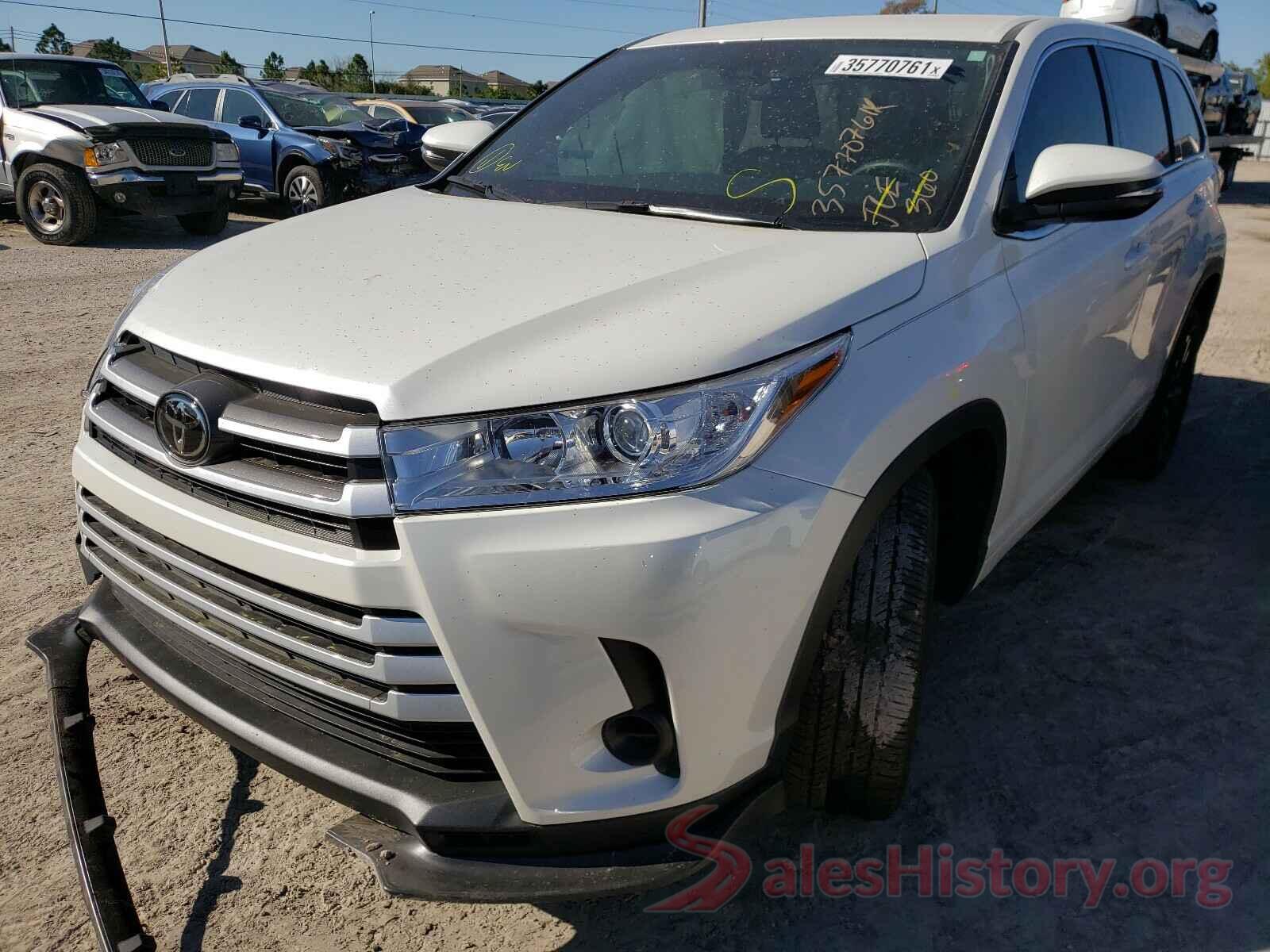 5TDZARFH8JS039620 2018 TOYOTA HIGHLANDER