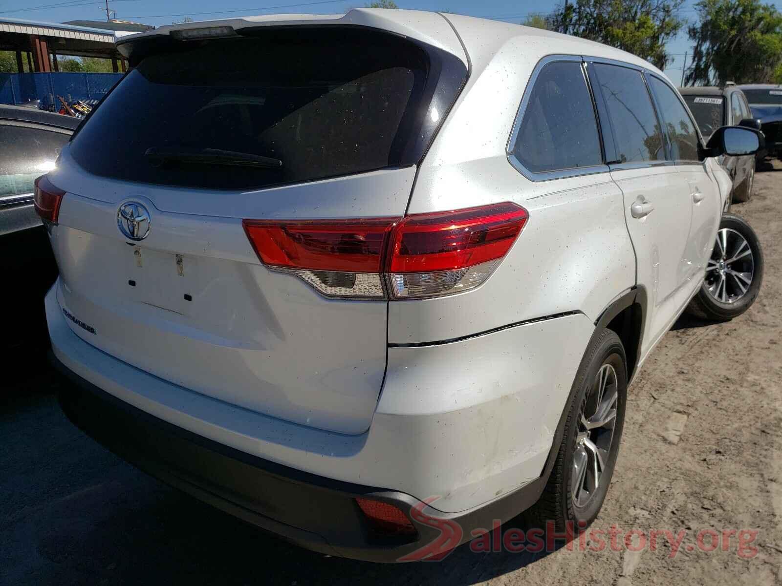 5TDZARFH8JS039620 2018 TOYOTA HIGHLANDER