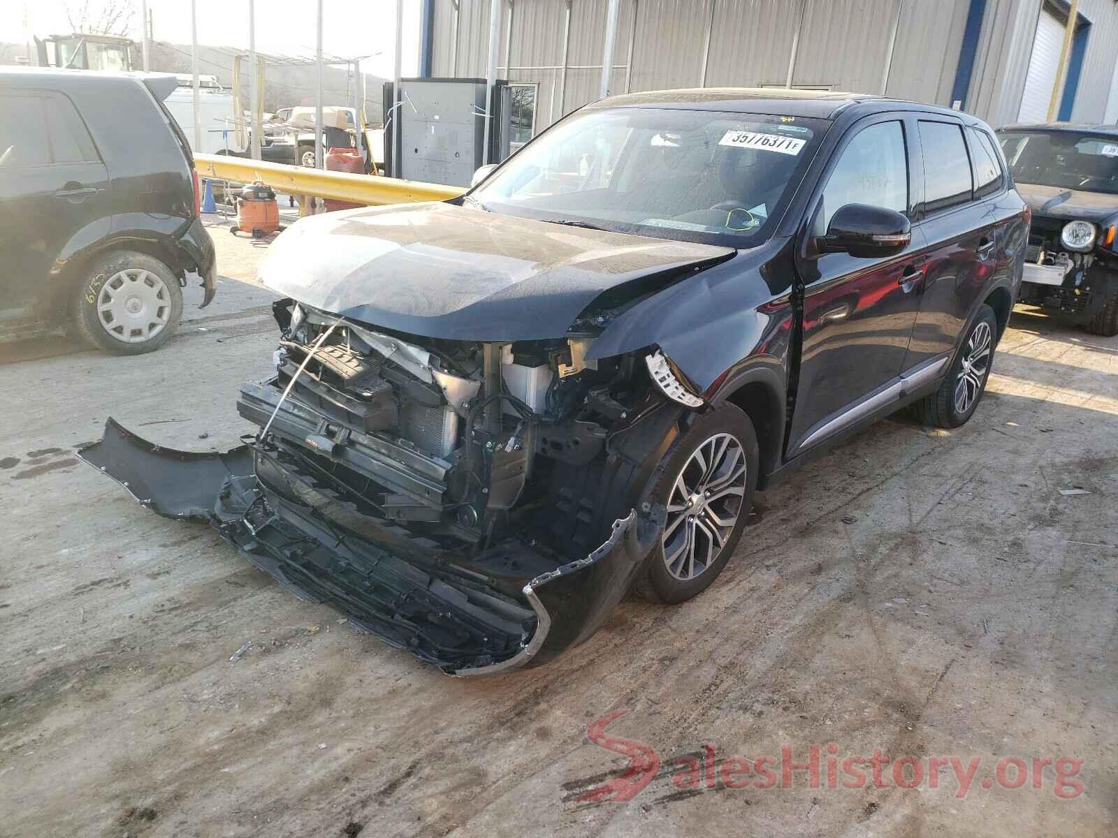 JA4AZ3A35JJ005639 2018 MITSUBISHI OUTLANDER