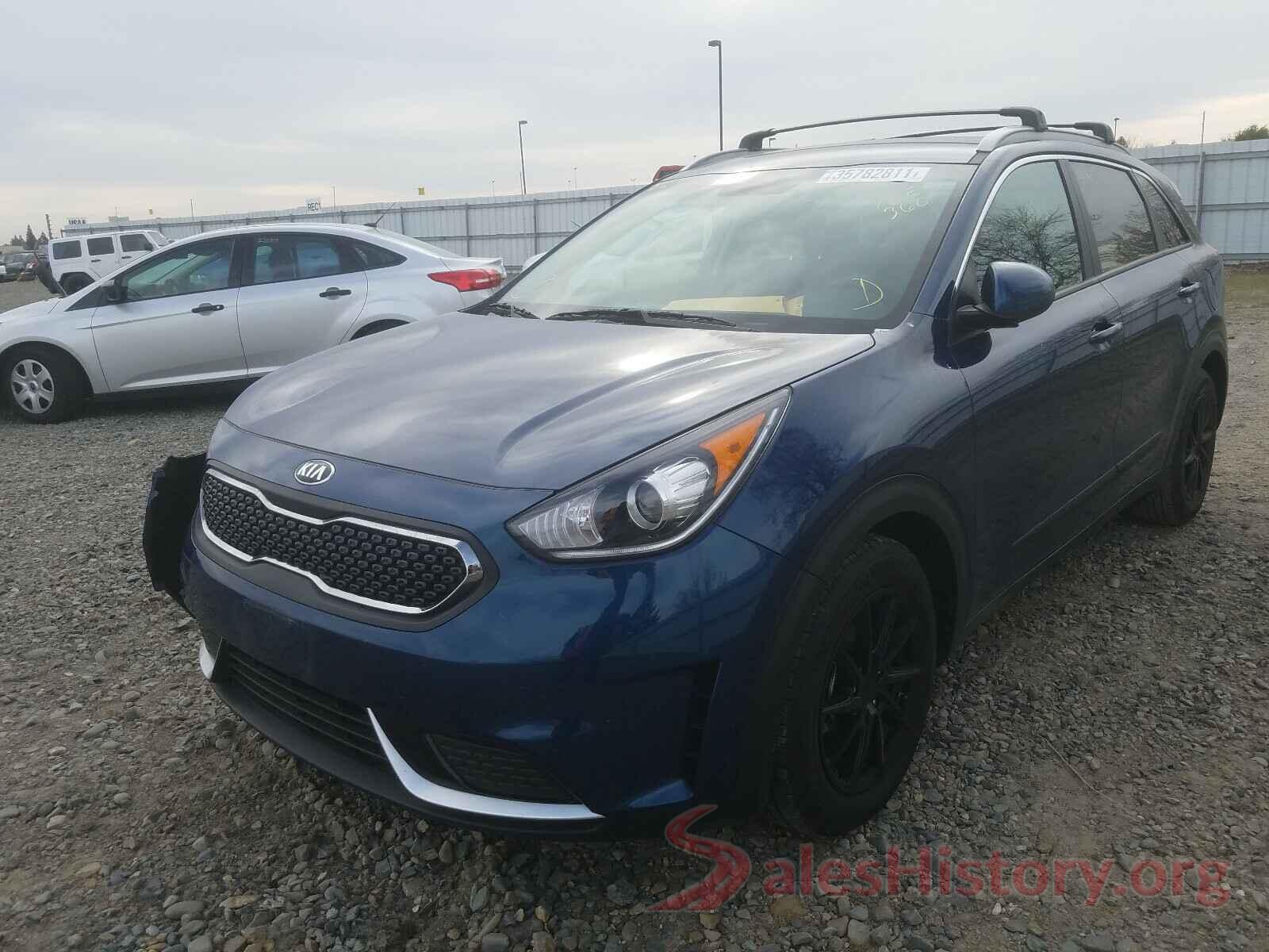 KNDCB3LC1K5257124 2019 KIA NIRO