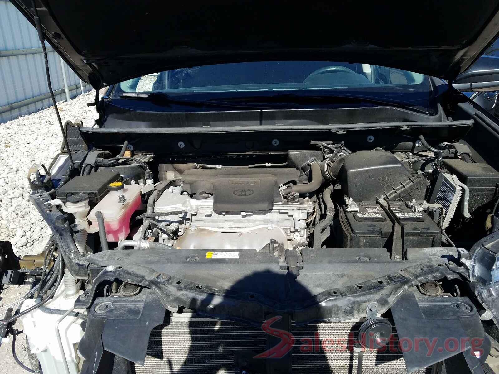 2T3ZFREV0HW371665 2017 TOYOTA RAV4