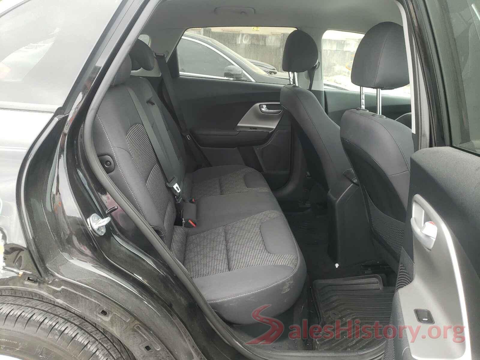 KNDCB3LC5K5243257 2019 KIA NIRO