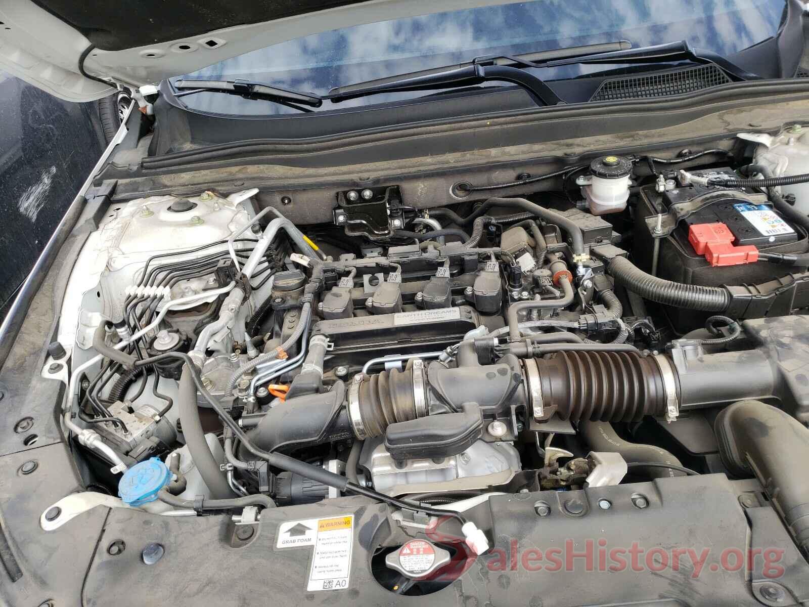 1HGCV1F36JA121585 2018 HONDA ACCORD