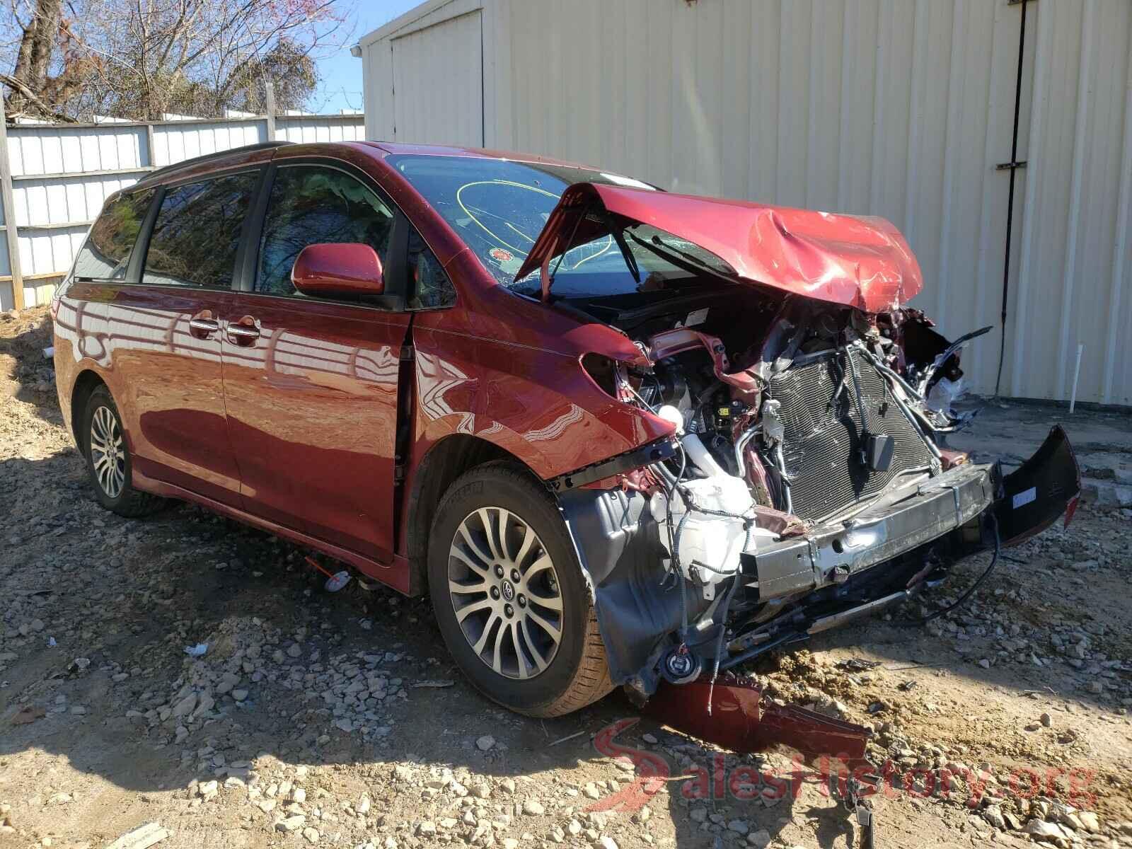 5TDYZ3DC2JS963396 2018 TOYOTA SIENNA