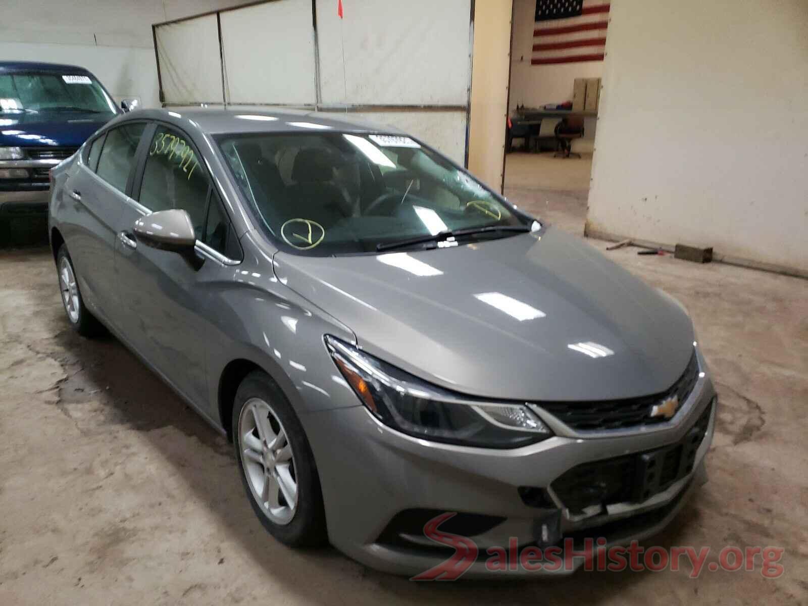 1G1BE5SM8J7157039 2018 CHEVROLET CRUZE