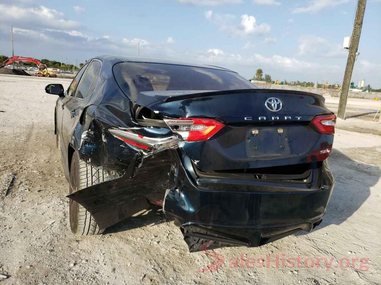 JTNB11HK3J3033720 2018 TOYOTA CAMRY