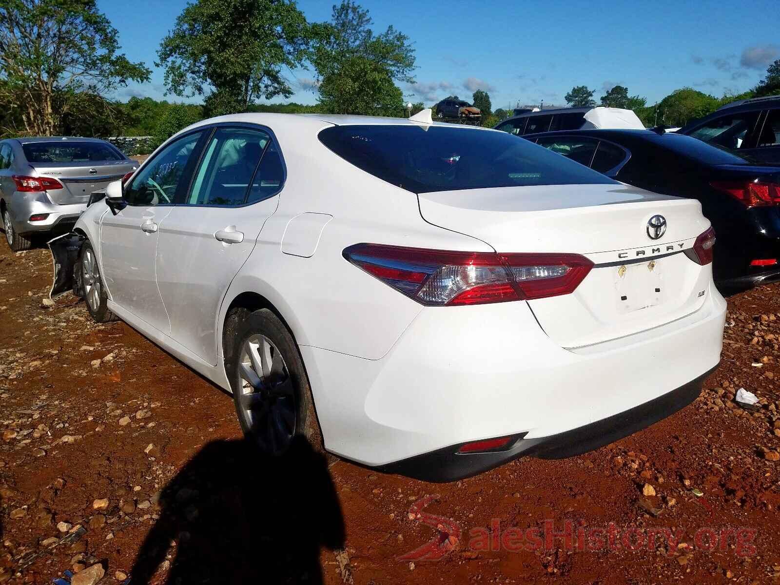 4T1B11HK8KU755700 2019 TOYOTA CAMRY