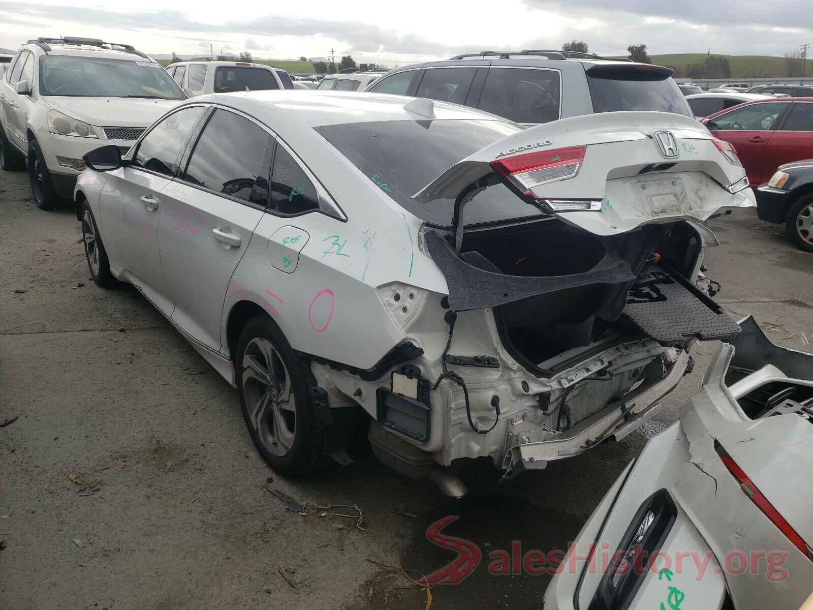 1HGCV1F58JA030741 2018 HONDA ACCORD