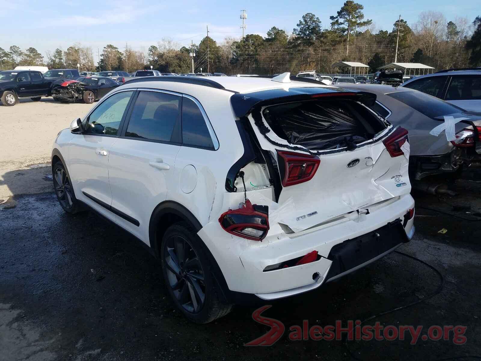 KNDCC3LC2H5045208 2017 KIA NIRO