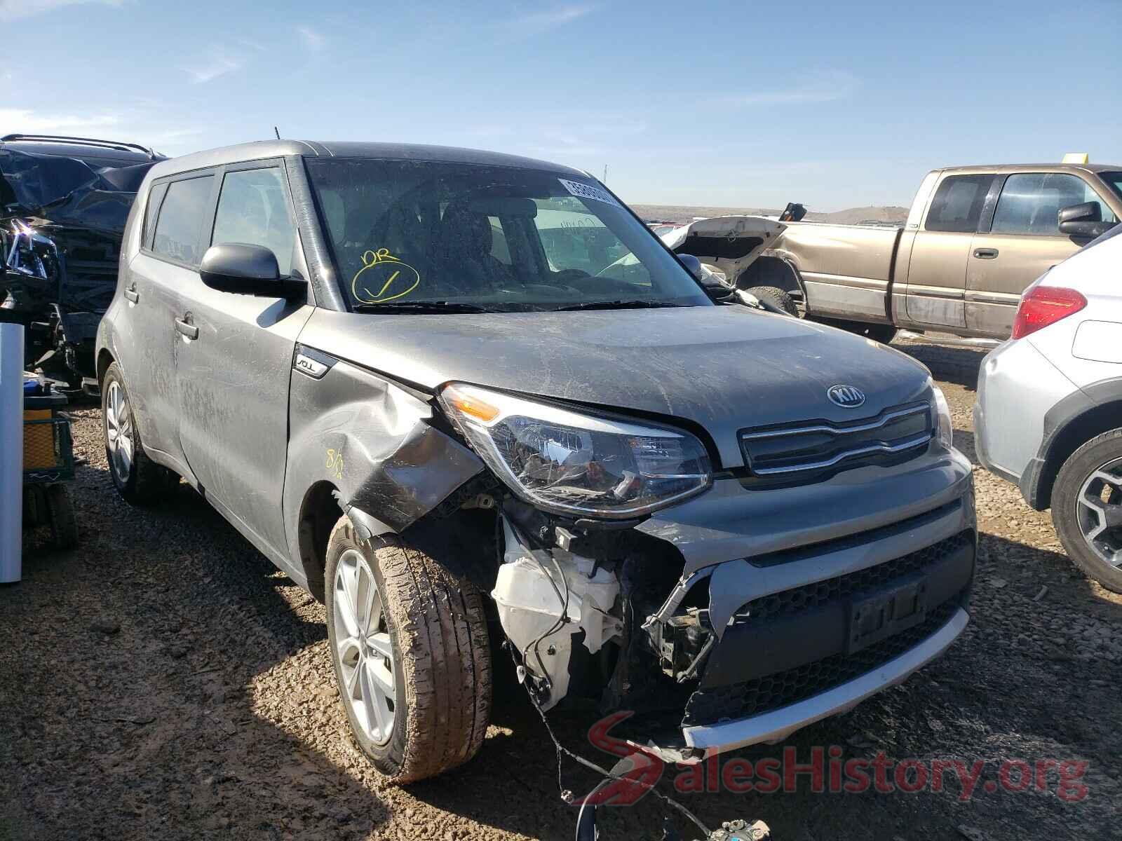 KNDJP3A5XJ7568423 2018 KIA SOUL