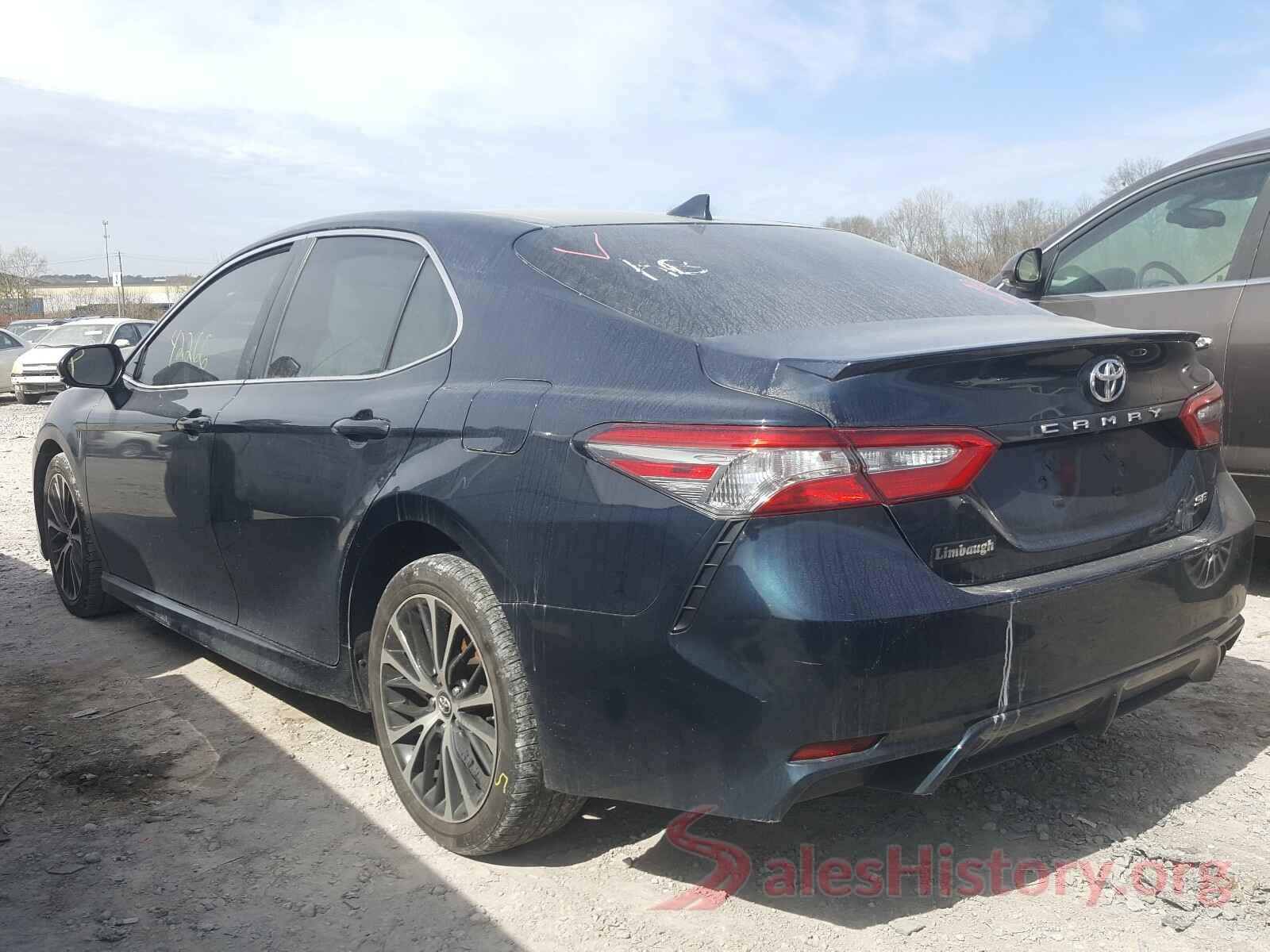 4T1B11HKXKU712749 2019 TOYOTA CAMRY