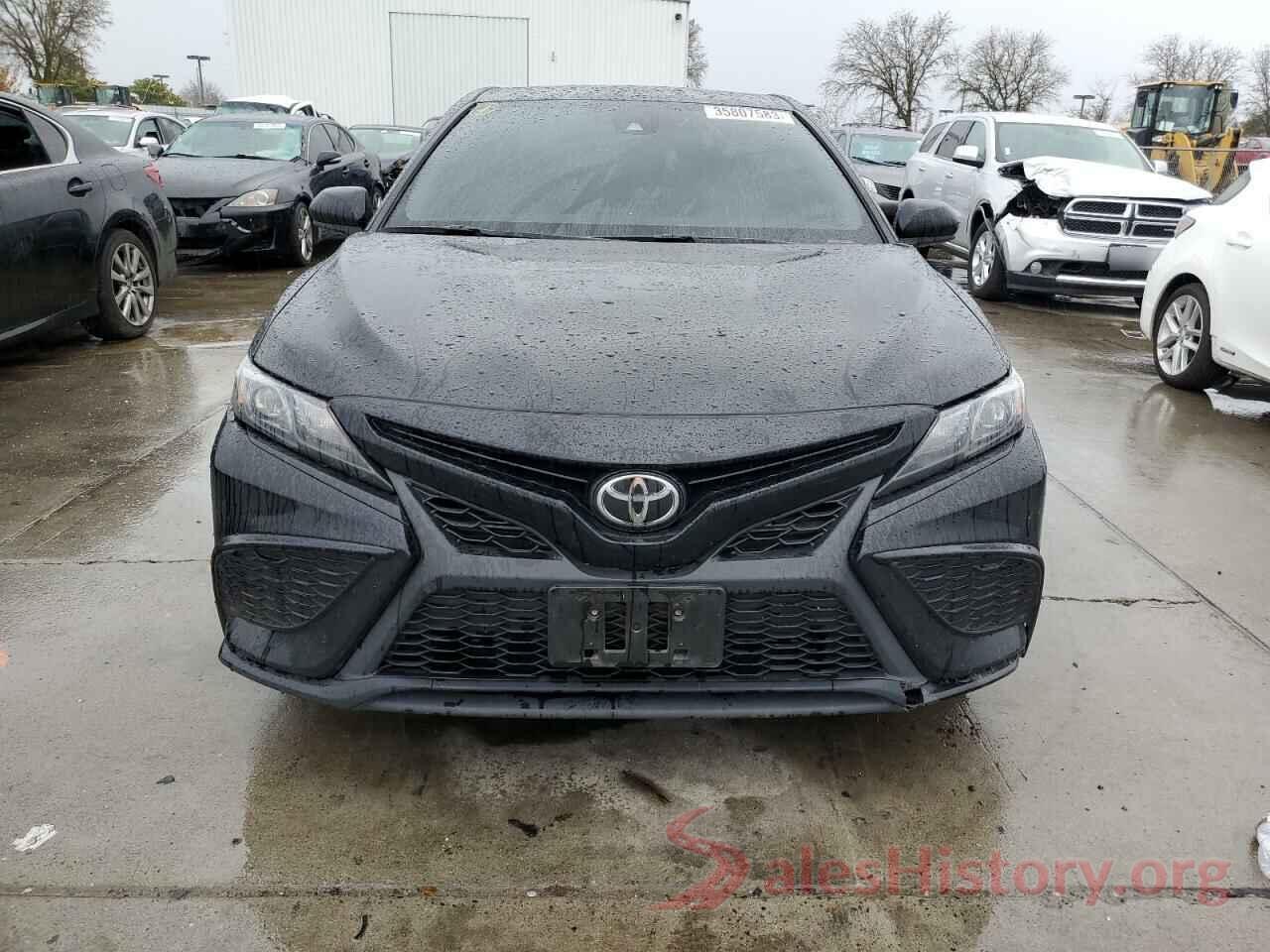 4T1G11AK3MU591310 2021 TOYOTA CAMRY