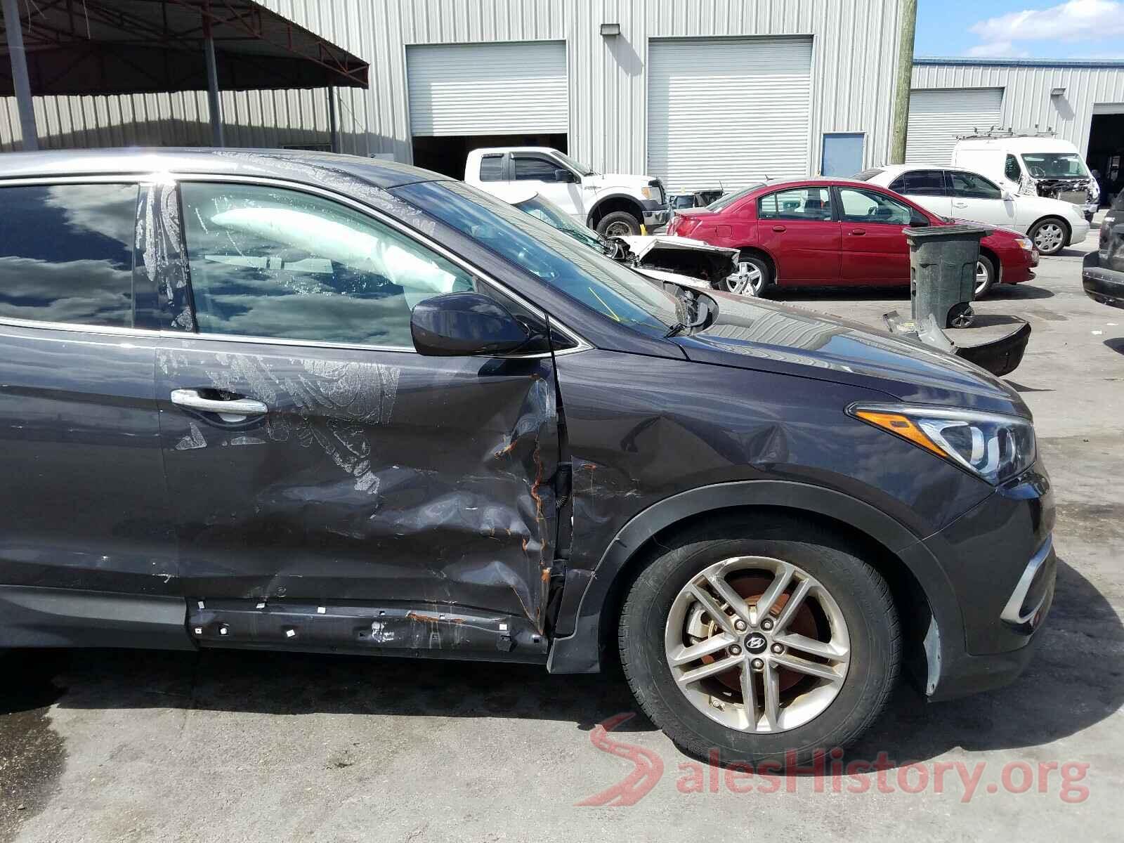 5XYZT3LB1JG562031 2018 HYUNDAI SANTA FE