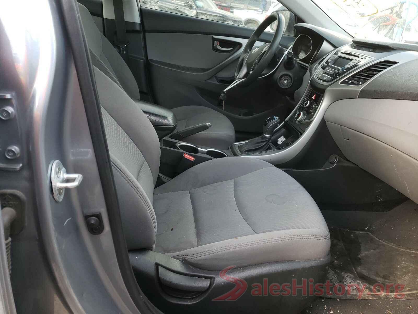 5NPDH4AE1GH772726 2016 HYUNDAI ELANTRA