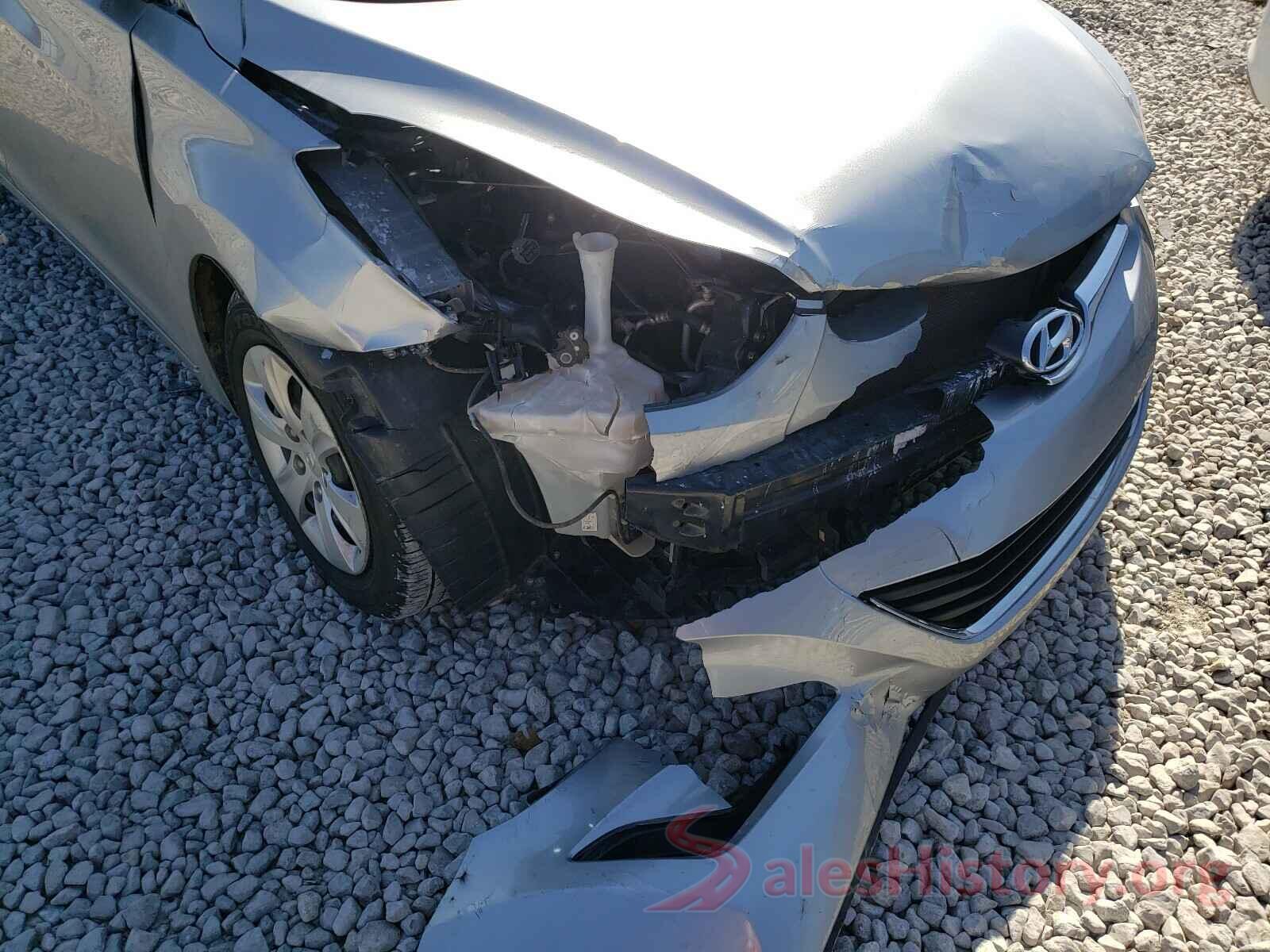 5NPDH4AE9GH726660 2016 HYUNDAI ELANTRA