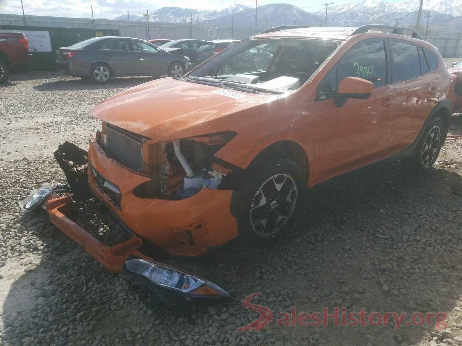 JF2GTACC3JH214339 2018 SUBARU CROSSTREK