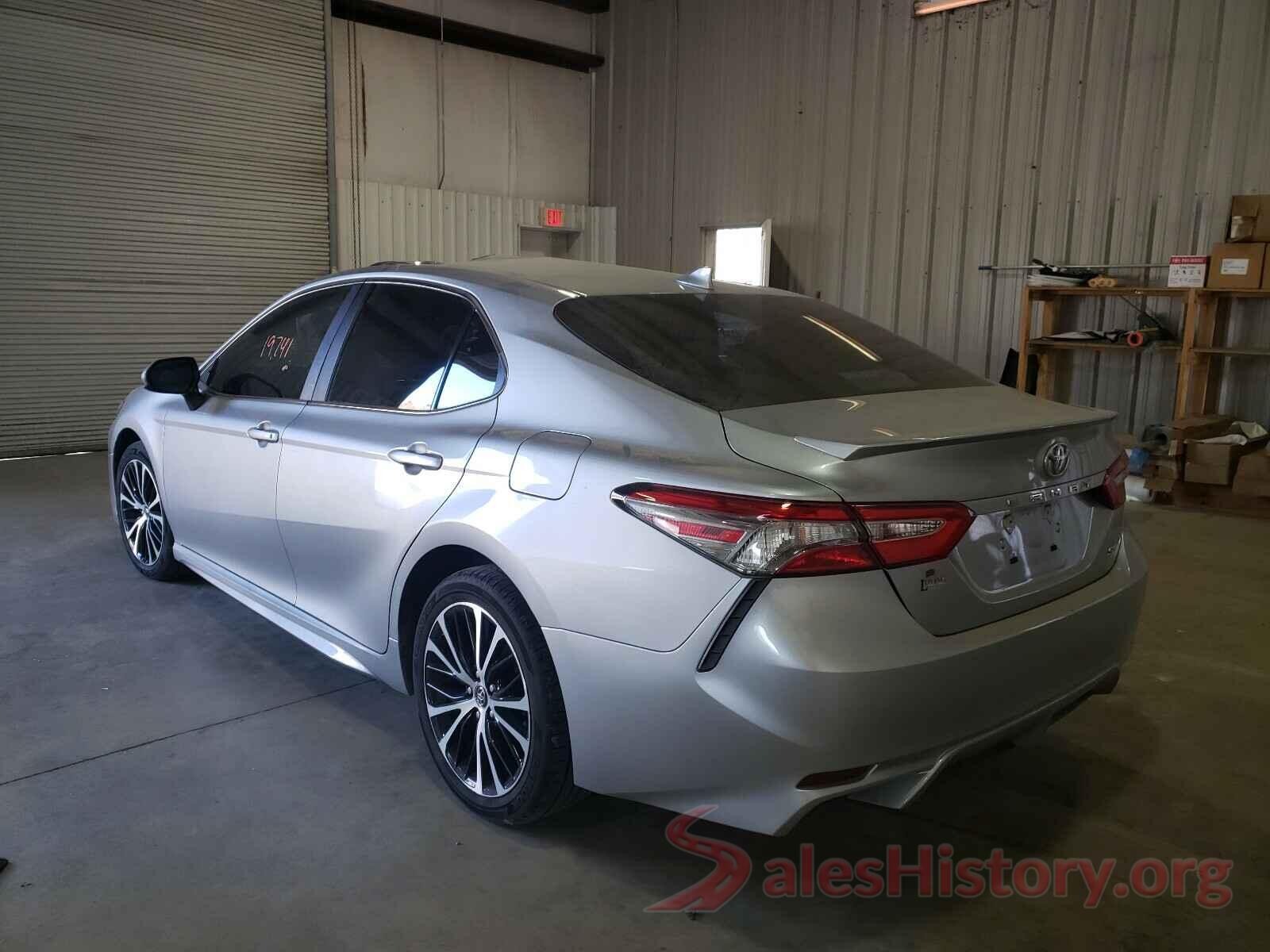 4T1B11HK0KU828249 2019 TOYOTA CAMRY