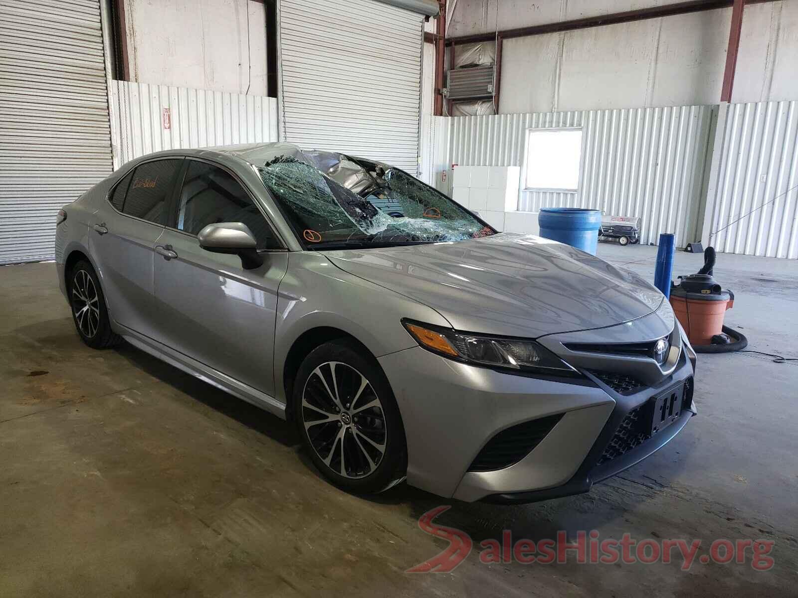 4T1B11HK0KU828249 2019 TOYOTA CAMRY