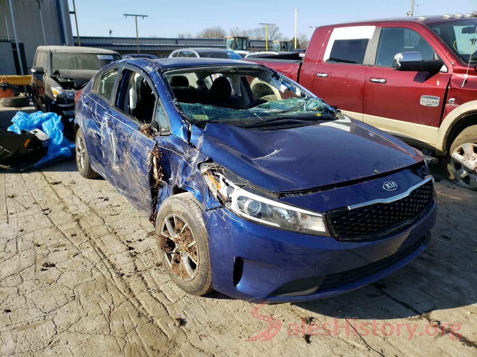 3KPFK4A7XHE160980 2017 KIA FORTE