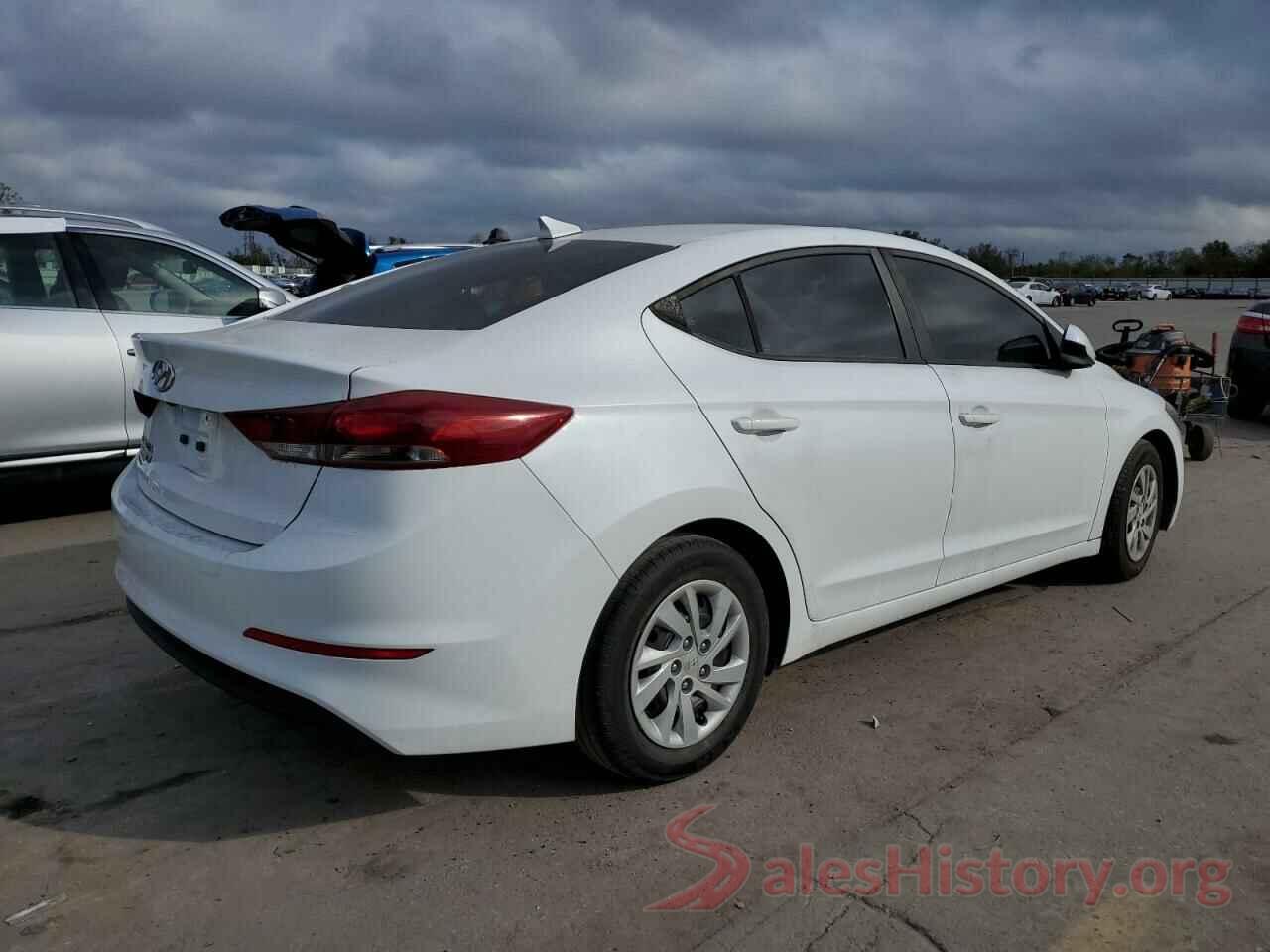 5NPD74LF5JH386004 2018 HYUNDAI ELANTRA