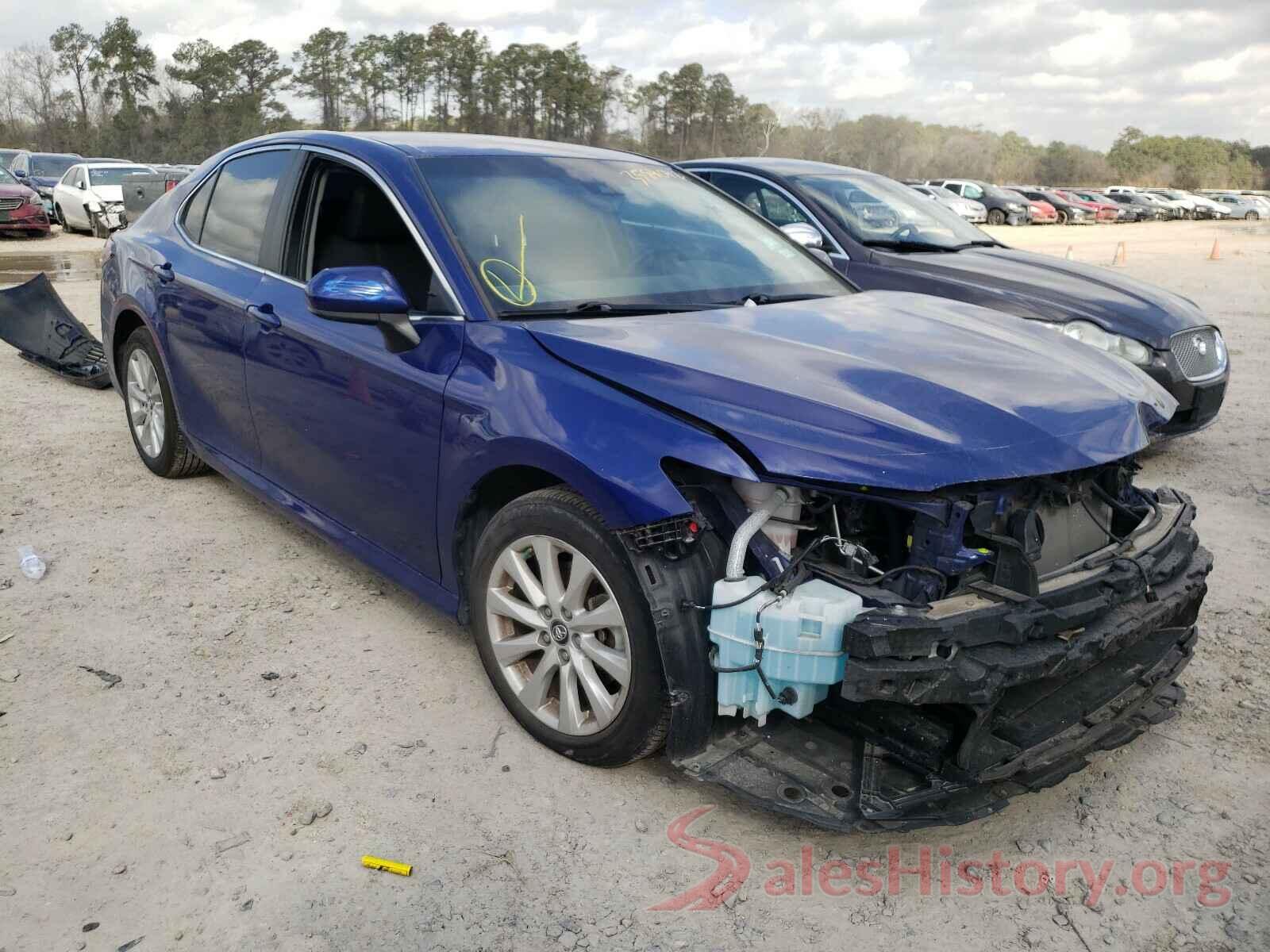 4T1B11HK1JU663794 2018 TOYOTA CAMRY