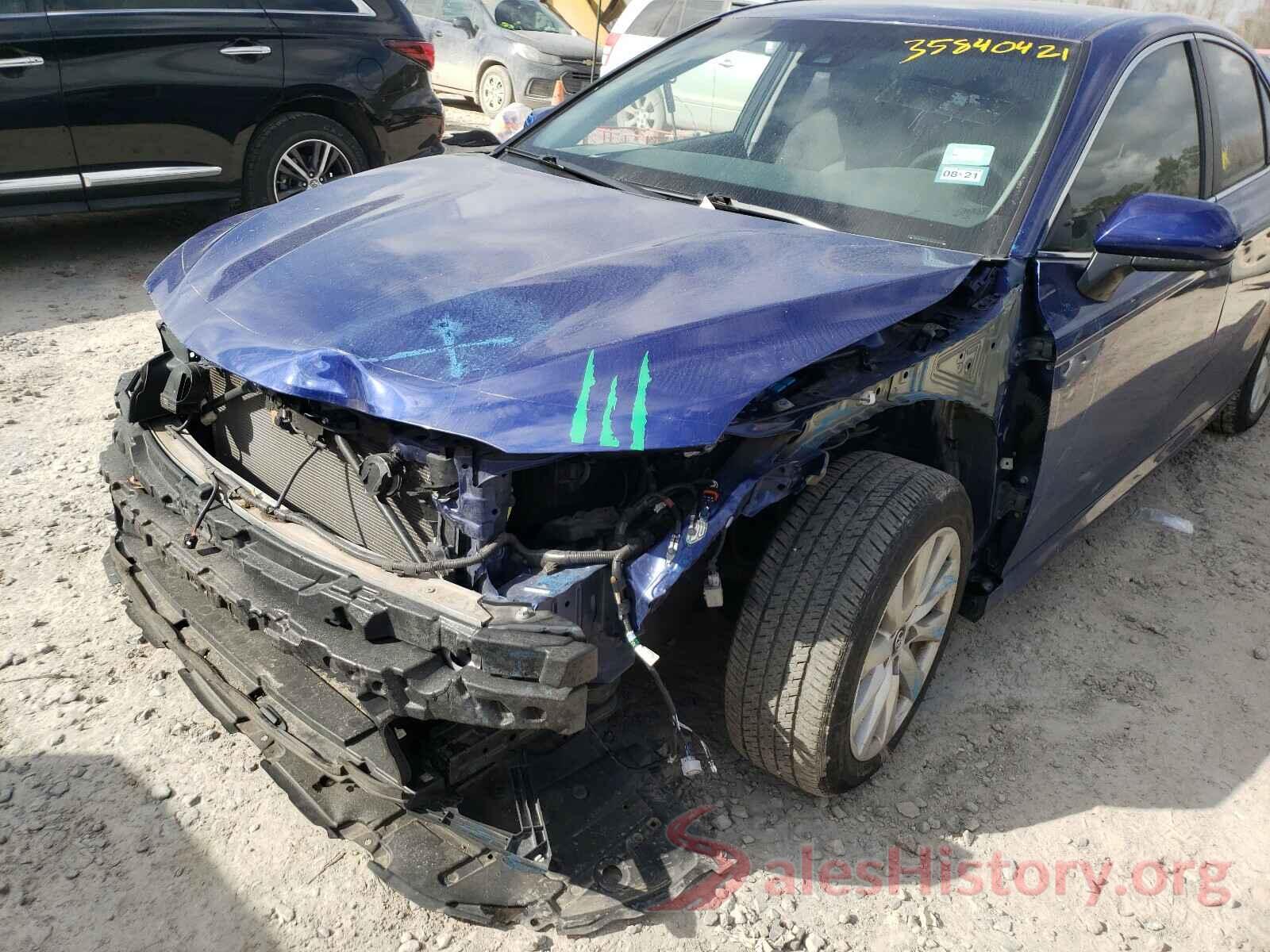 4T1B11HK1JU663794 2018 TOYOTA CAMRY