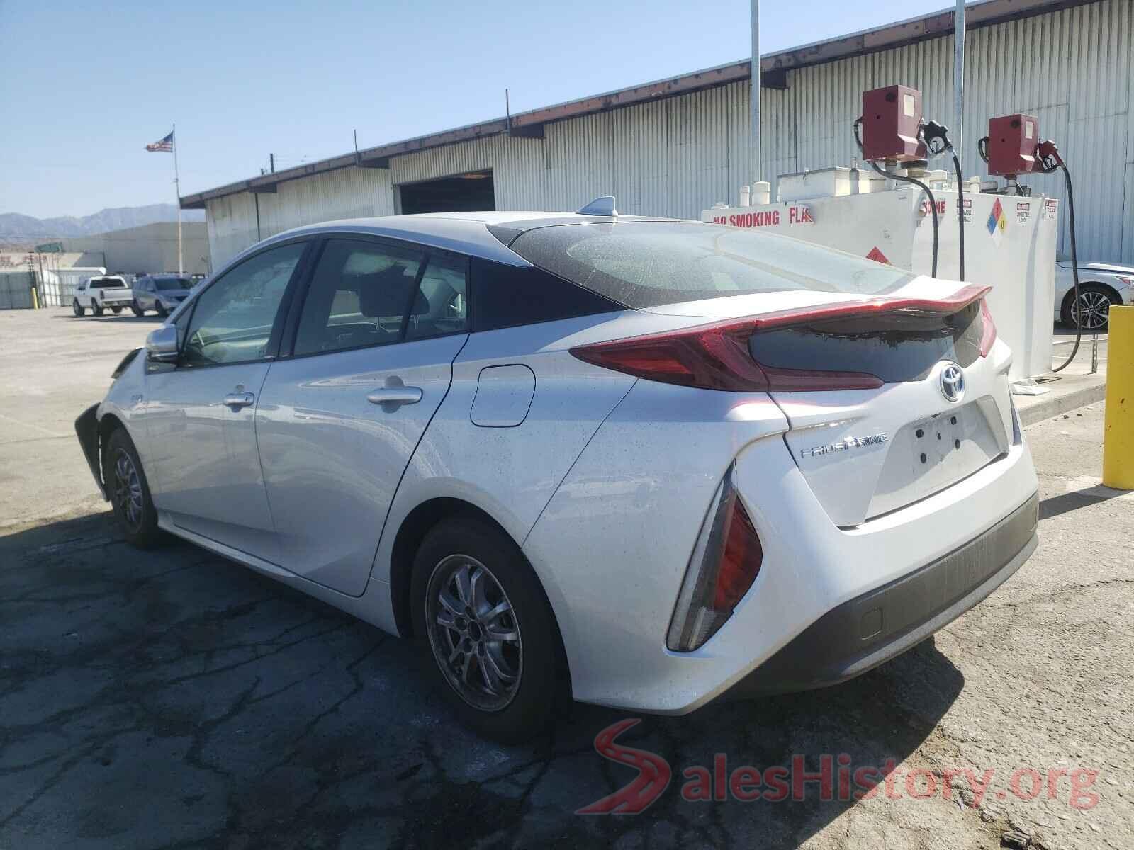 JTDKARFP5J3090891 2018 TOYOTA PRIUS