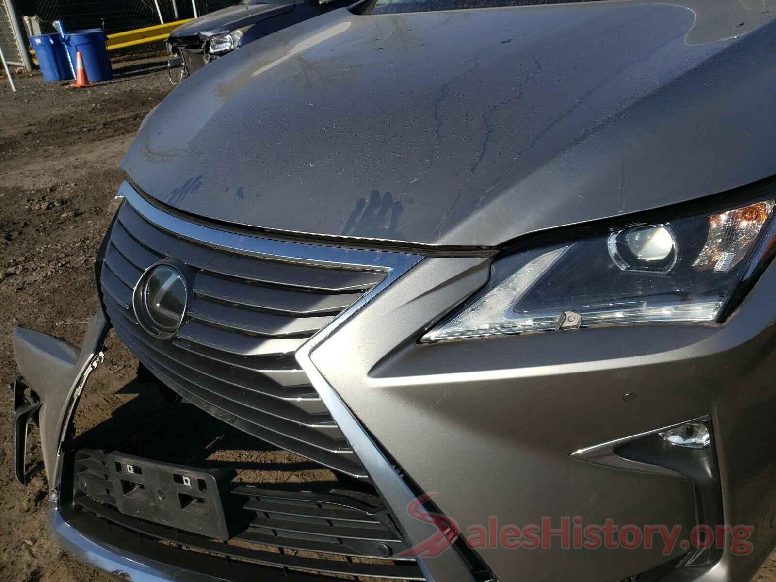 2T2BZMCA9JC140013 2018 LEXUS RX350