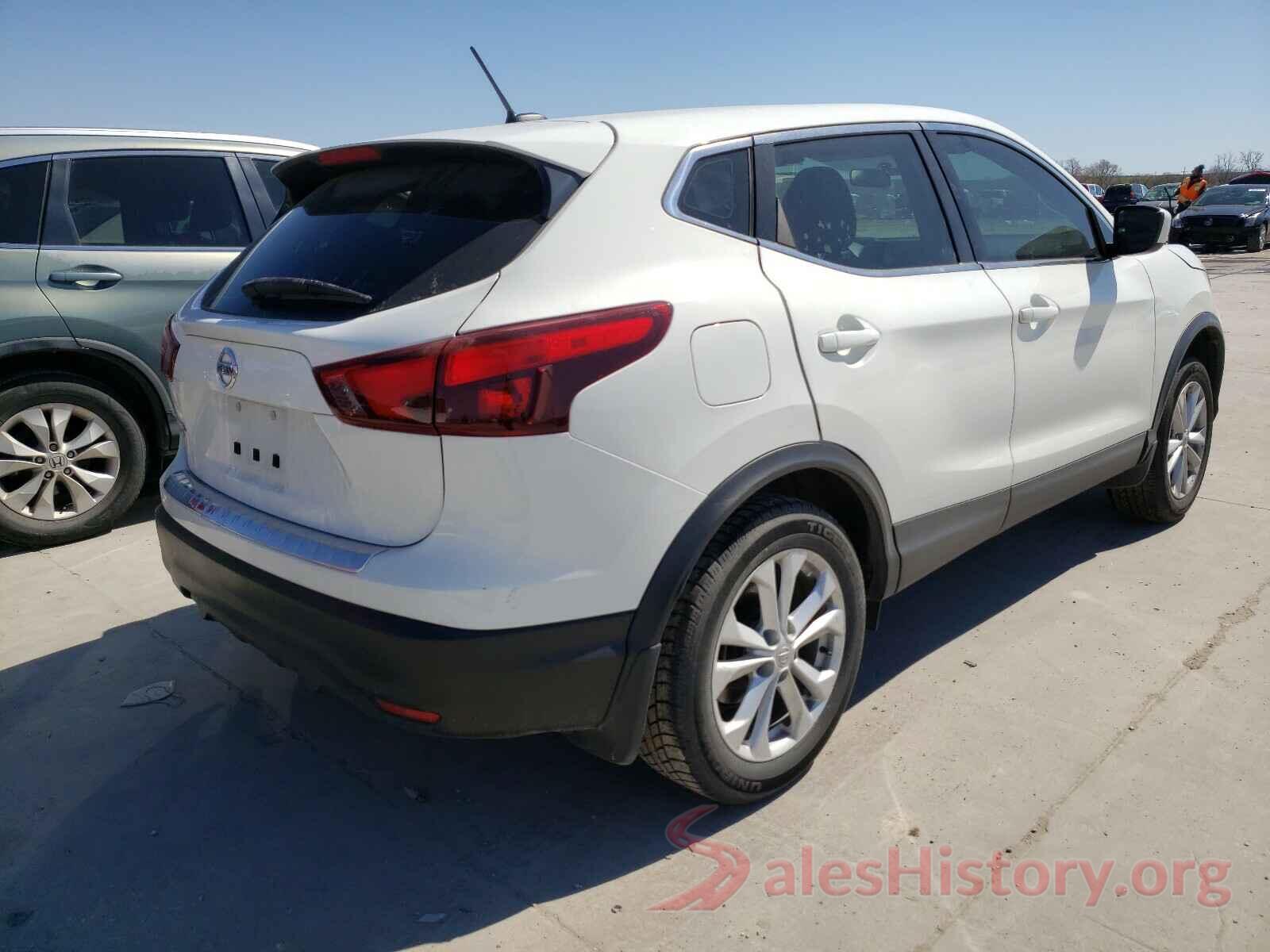 JN1BJ1CP5JW161983 2018 NISSAN ROGUE