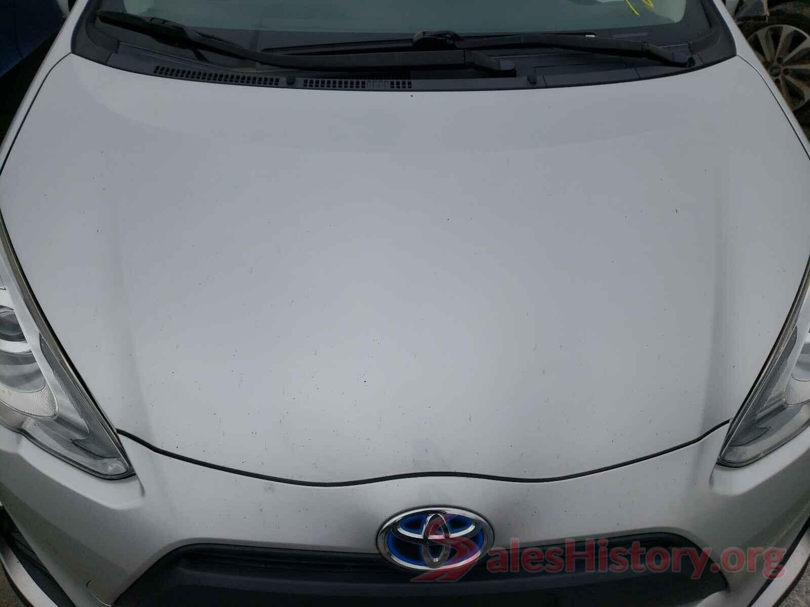 JTDKDTB36H1596484 2017 TOYOTA PRIUS