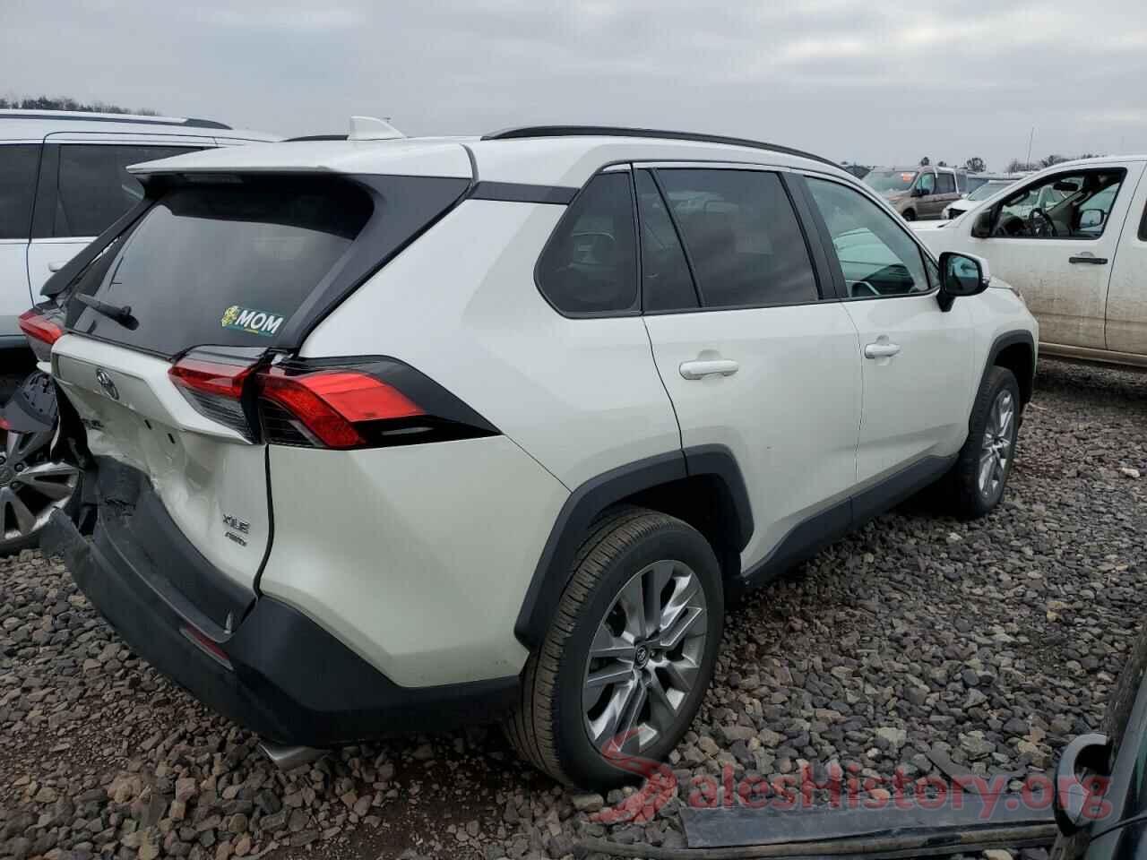 2T3A1RFV6MW165657 2021 TOYOTA RAV4