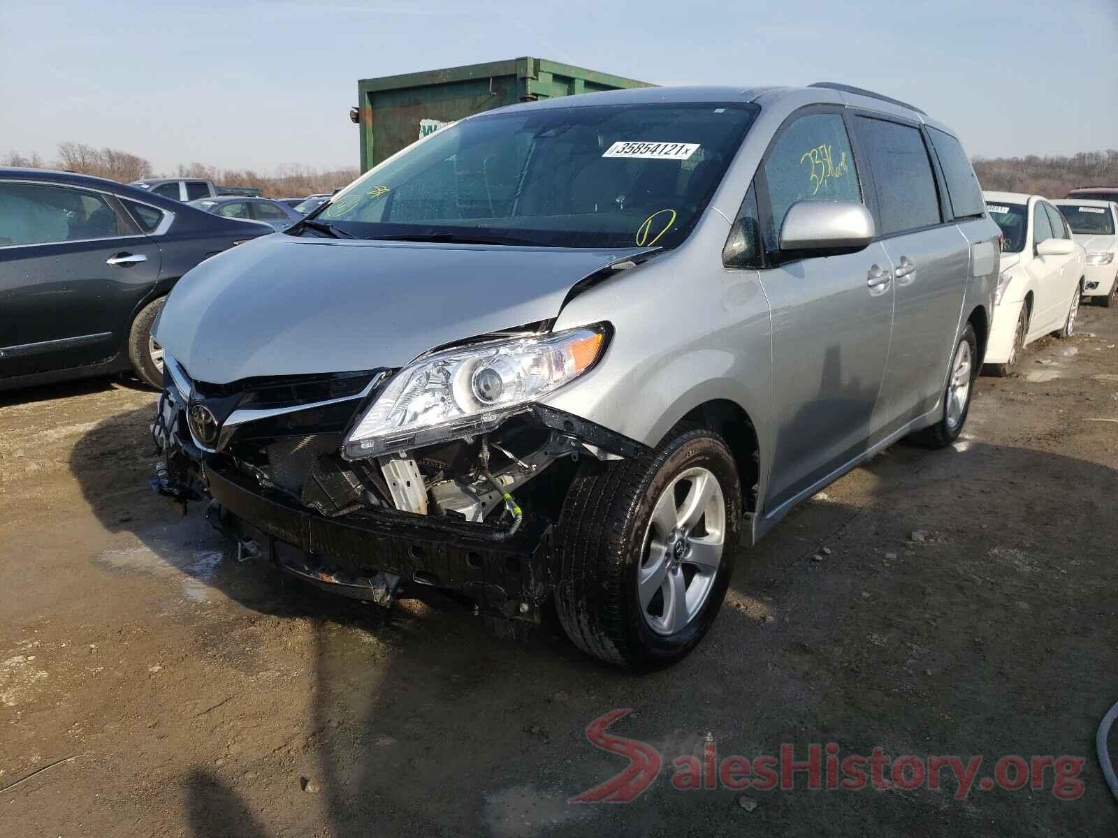 5TDKZ3DC9KS014791 2019 TOYOTA SIENNA