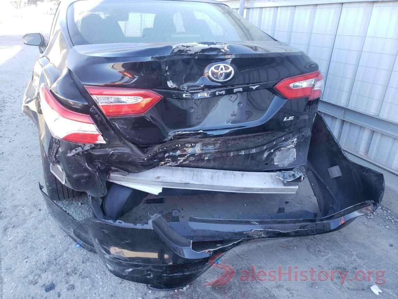 JTNB11HK0J3055772 2018 TOYOTA CAMRY