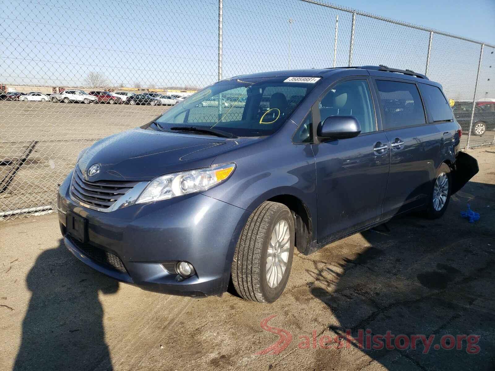 5TDYZ3DC0HS774935 2017 TOYOTA SIENNA