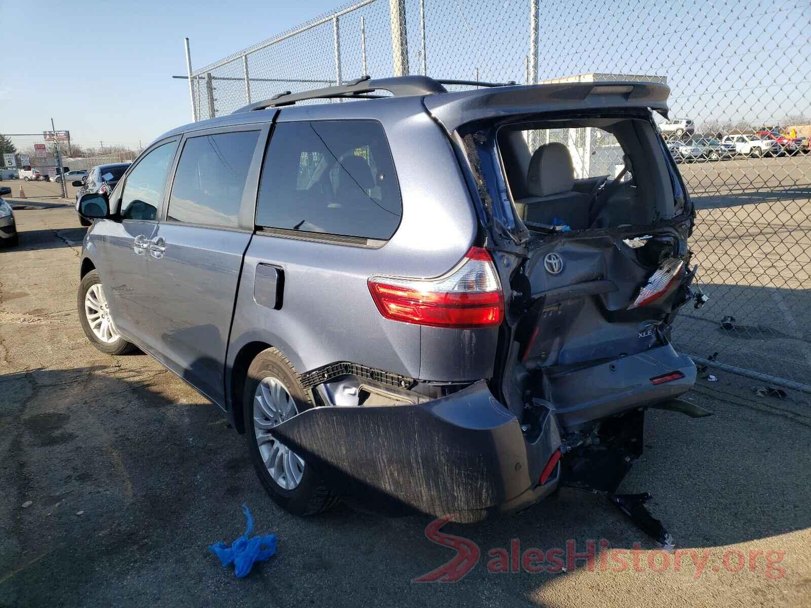 5TDYZ3DC0HS774935 2017 TOYOTA SIENNA