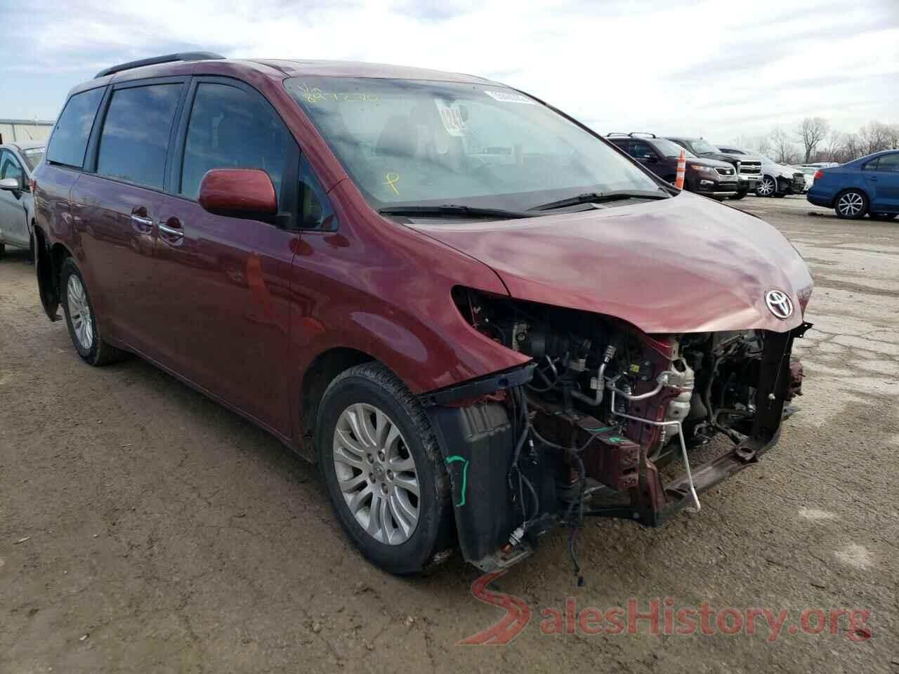 5TDYZ3DC8HS897270 2017 TOYOTA SIENNA