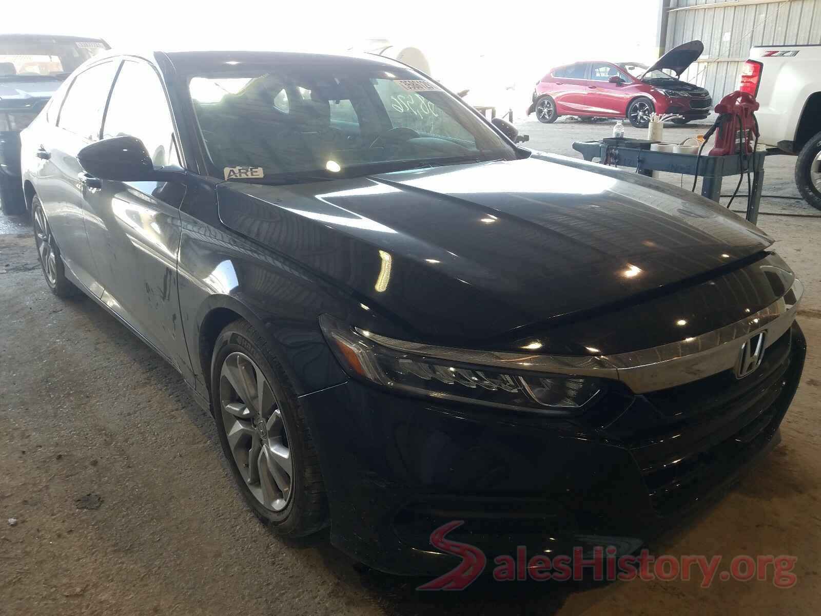 1HGCV1F1XKA098201 2019 HONDA ACCORD