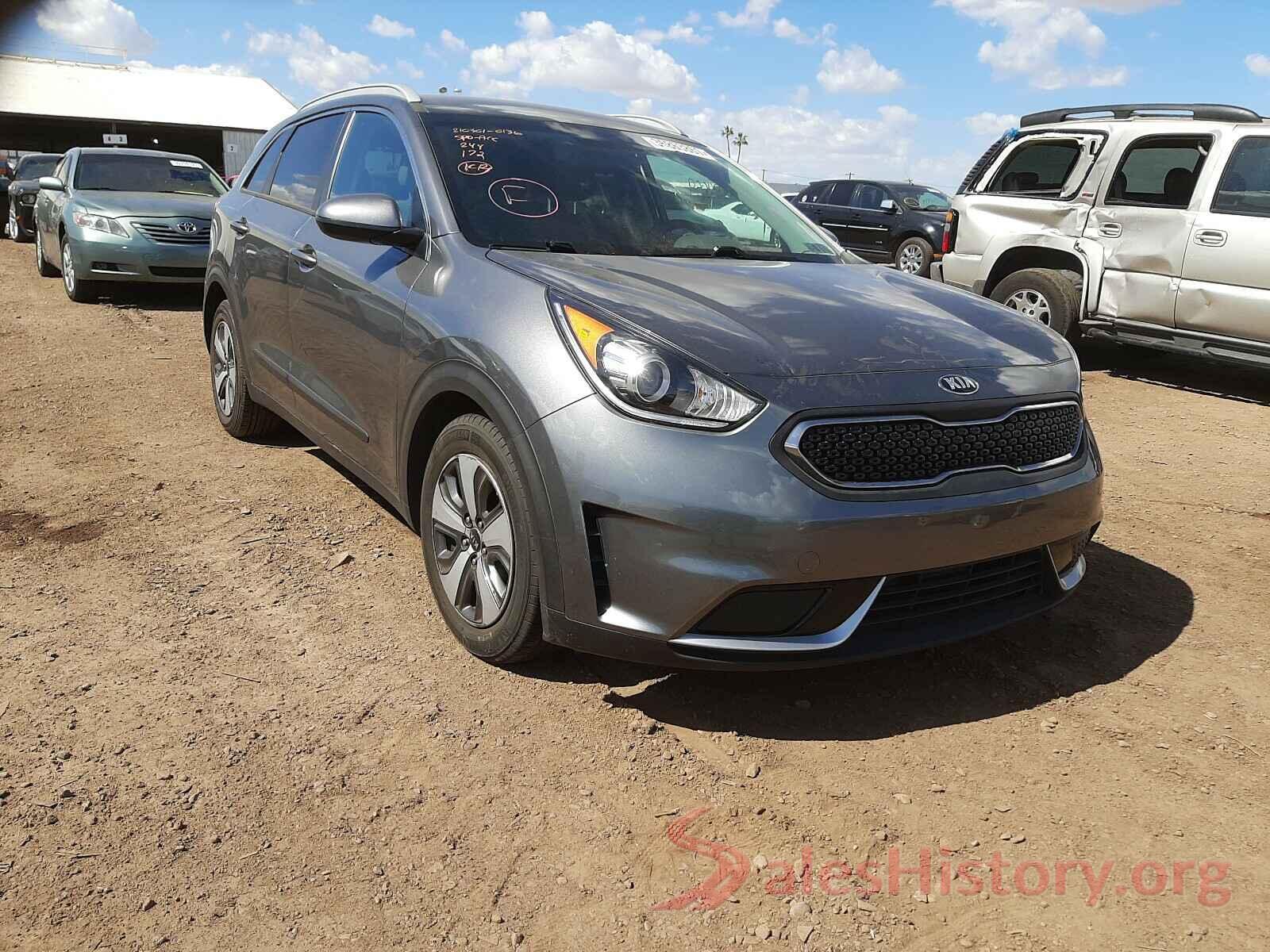 KNDCB3LC4H5065043 2017 KIA NIRO