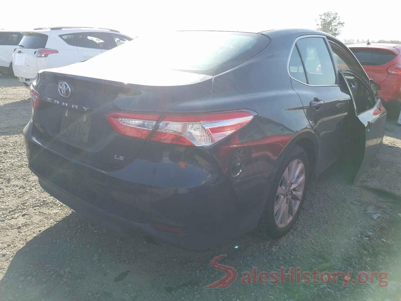 4T1B11HK0JU527818 2018 TOYOTA CAMRY