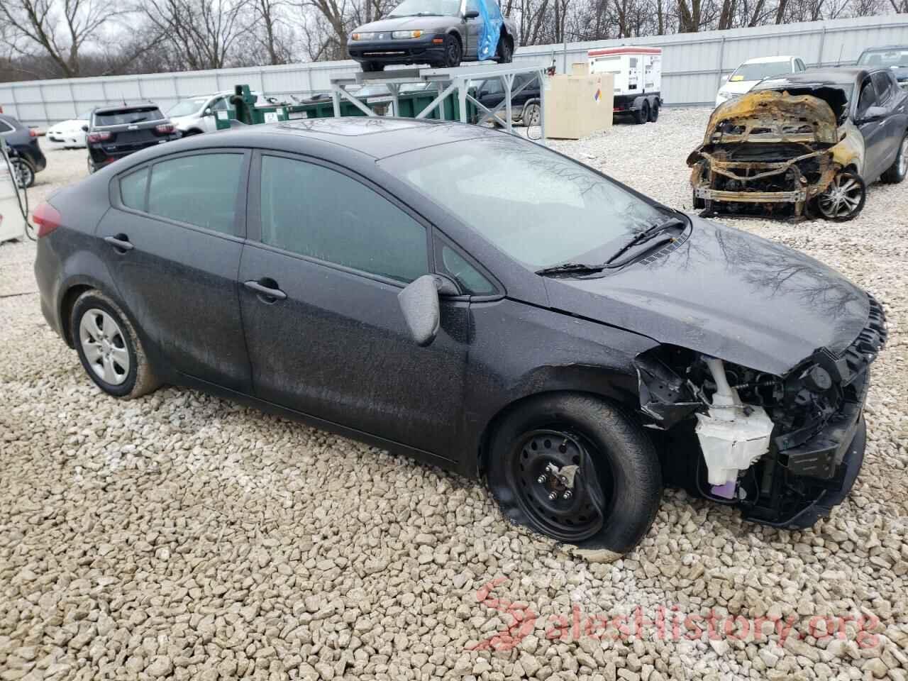 3KPFK4A72JE196040 2018 KIA FORTE