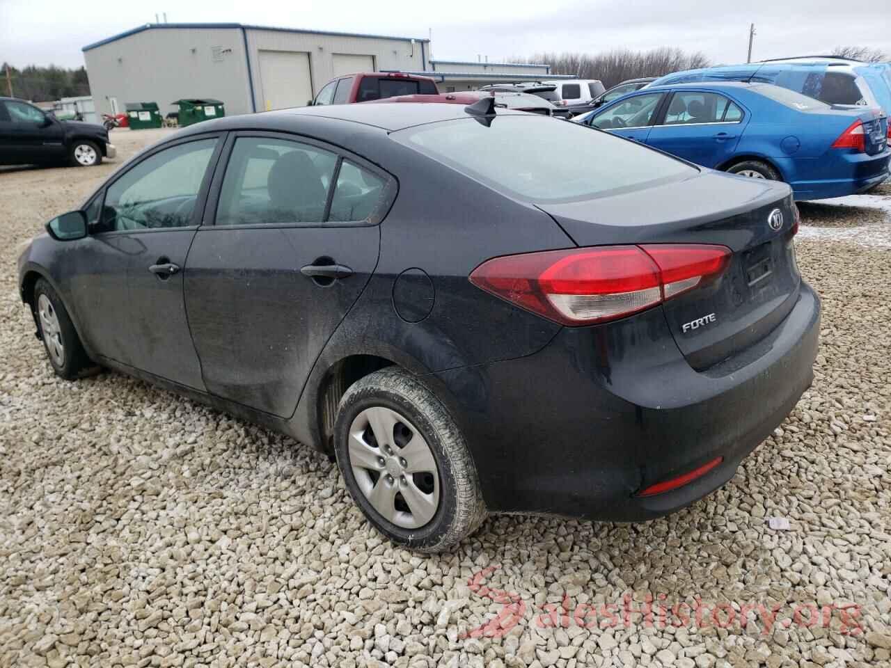 3KPFK4A72JE196040 2018 KIA FORTE