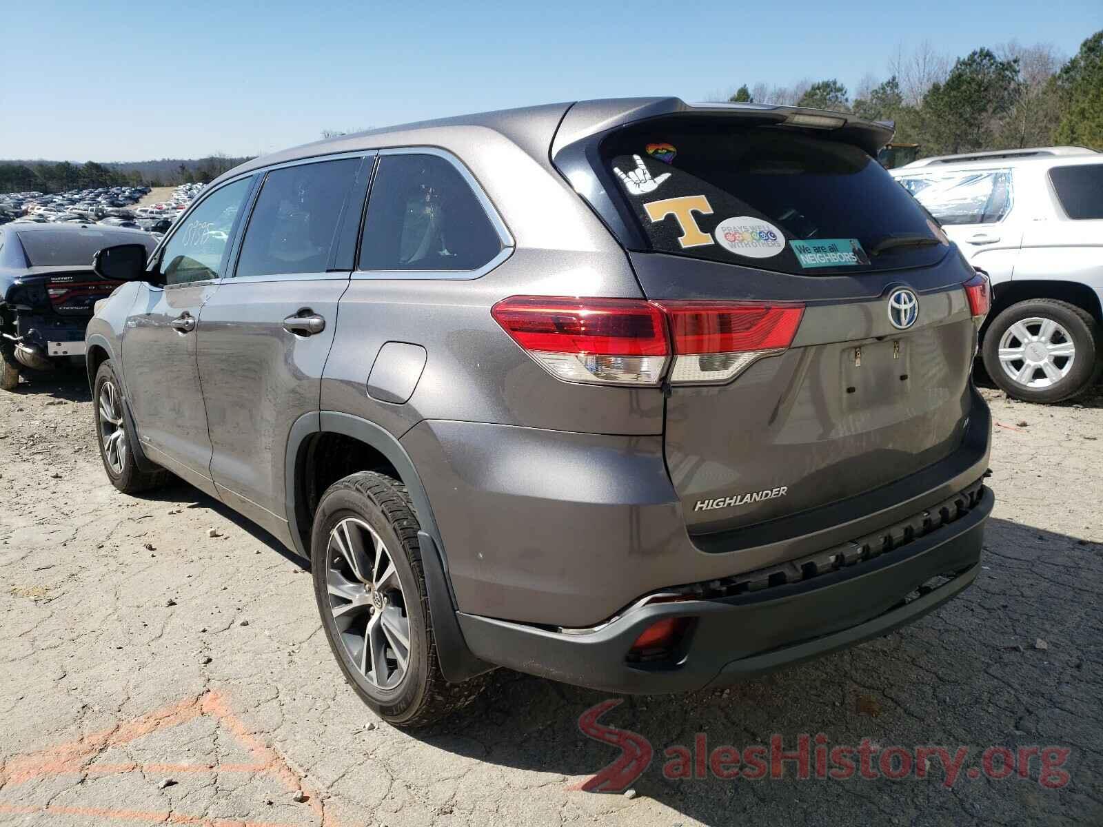 5TDBGRFH7HS022365 2017 TOYOTA HIGHLANDER