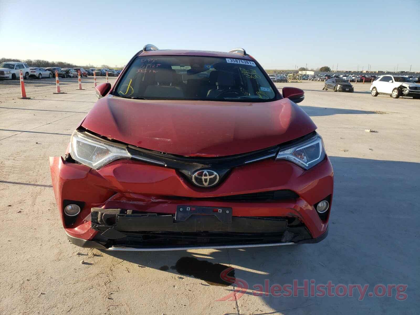 JTMWFREV1HJ131042 2017 TOYOTA RAV4