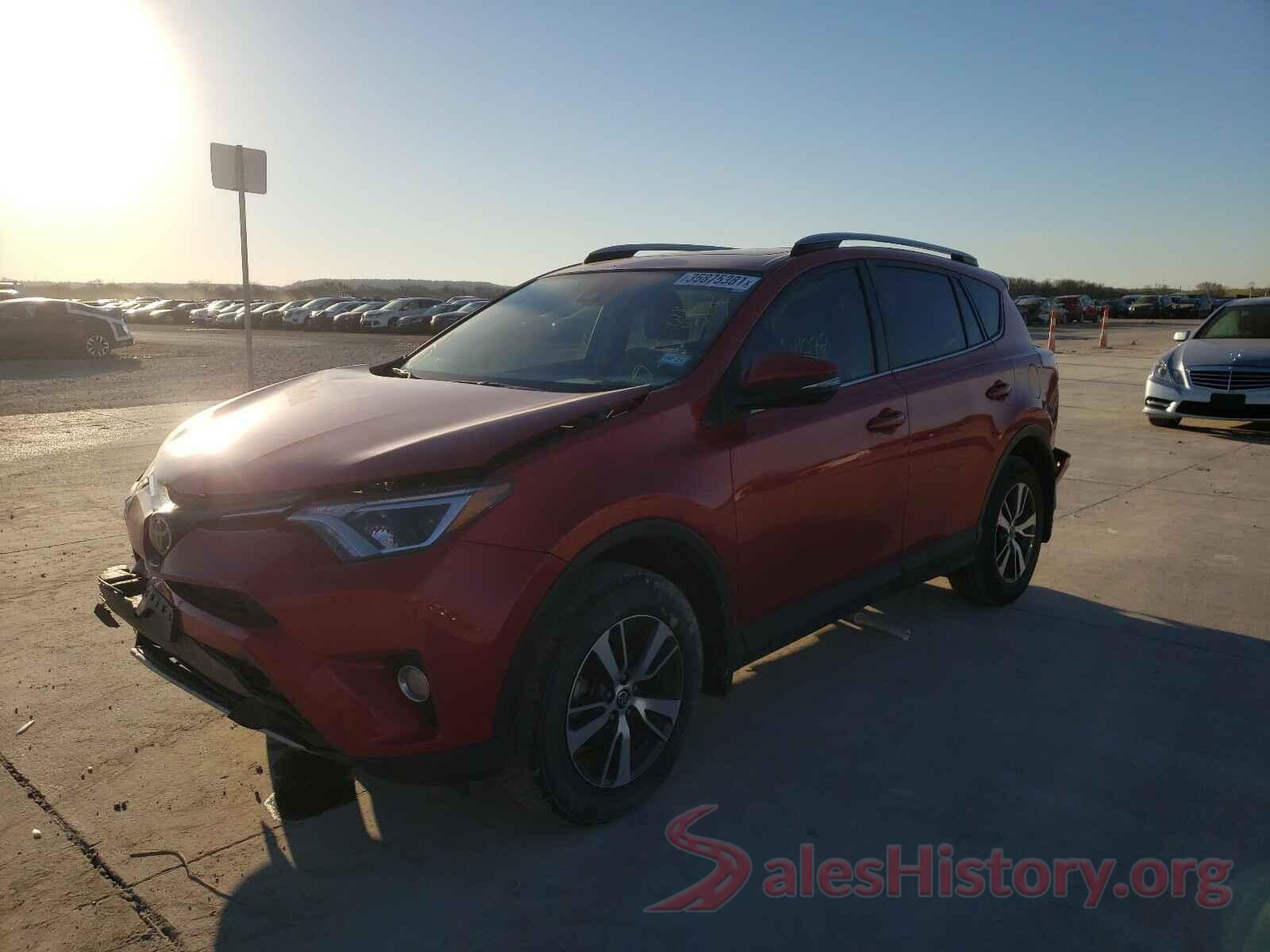 JTMWFREV1HJ131042 2017 TOYOTA RAV4