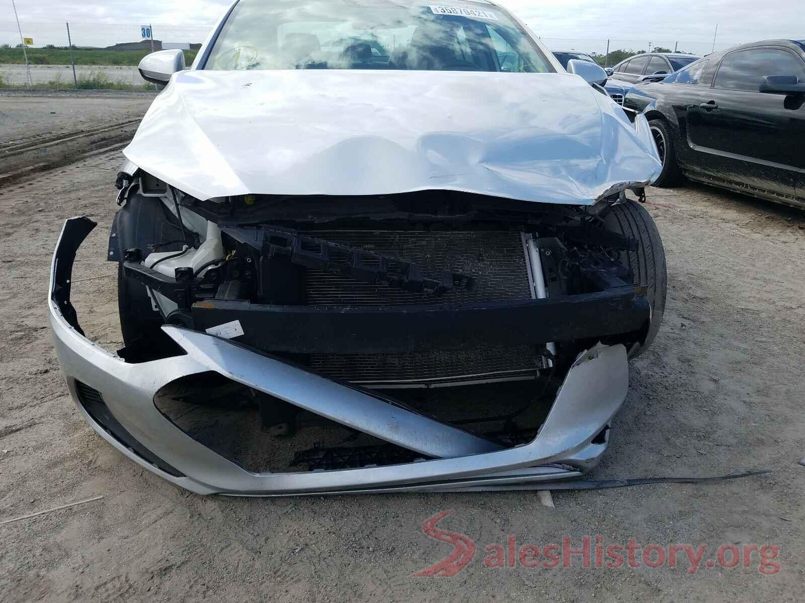 5NPD84LF9JH217925 2018 HYUNDAI ELANTRA