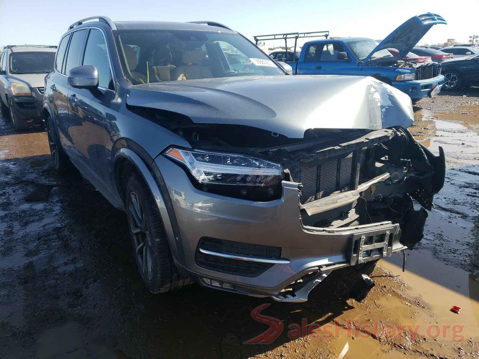 YV4A22PK3J1320939 2018 VOLVO XC90