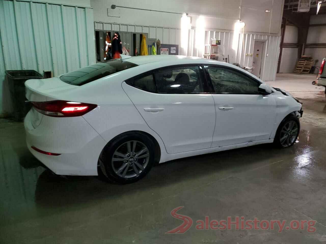 5NPD84LF4JH265879 2018 HYUNDAI ELANTRA