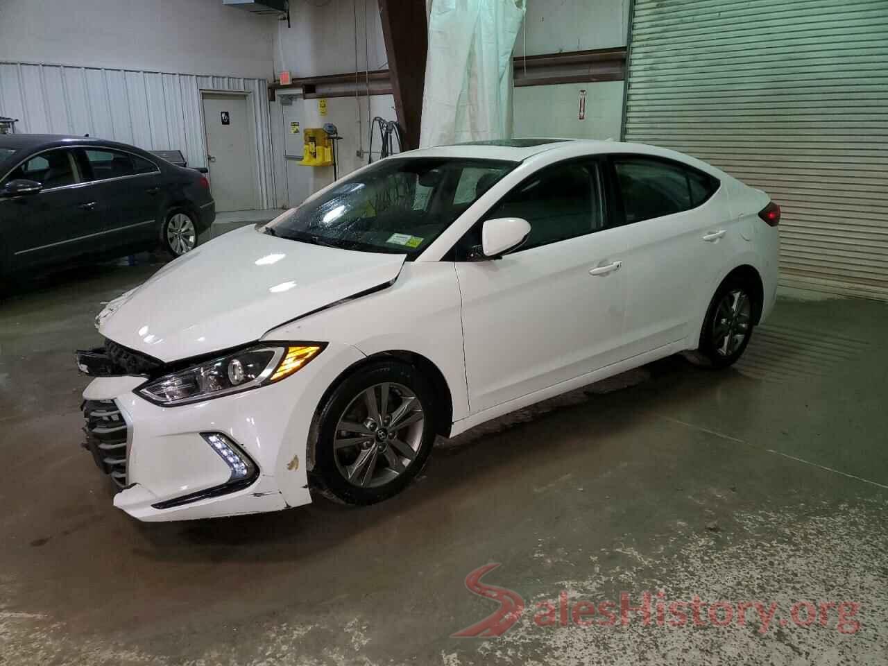 5NPD84LF4JH265879 2018 HYUNDAI ELANTRA