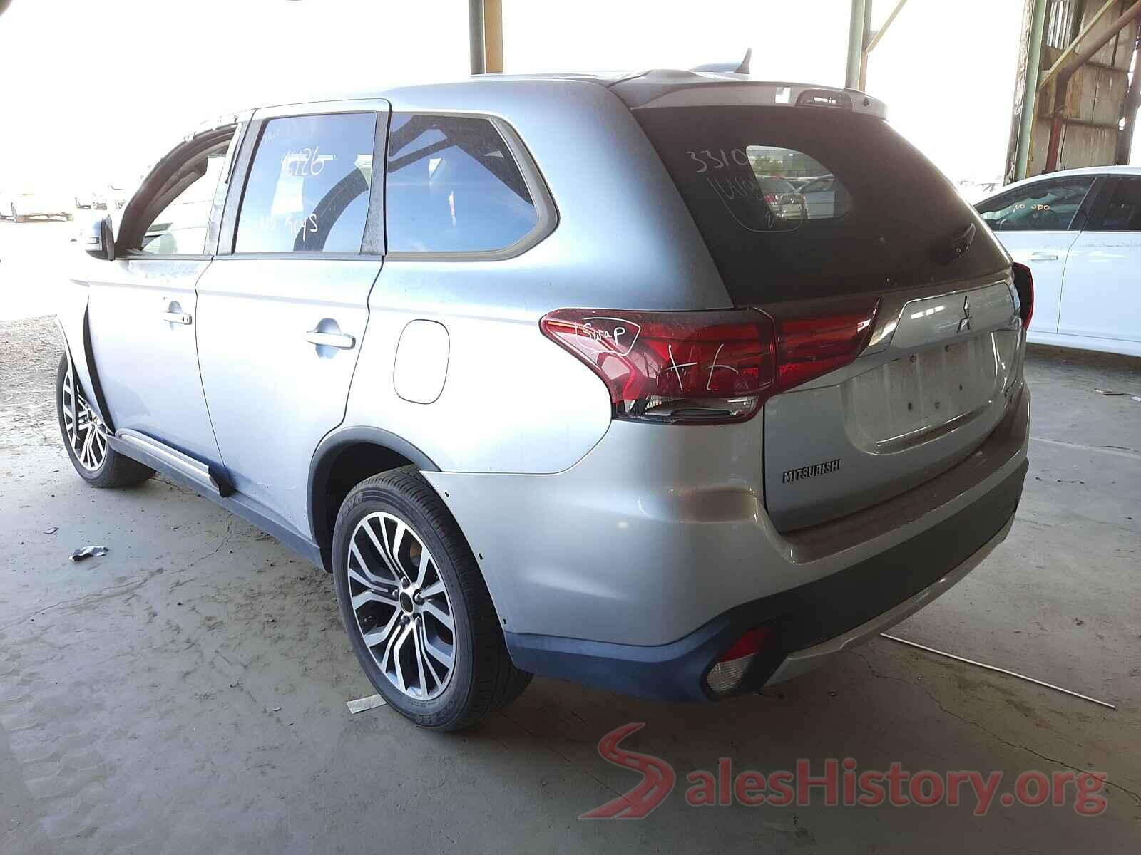 JA4AZ3A33HZ020586 2017 MITSUBISHI OUTLANDER