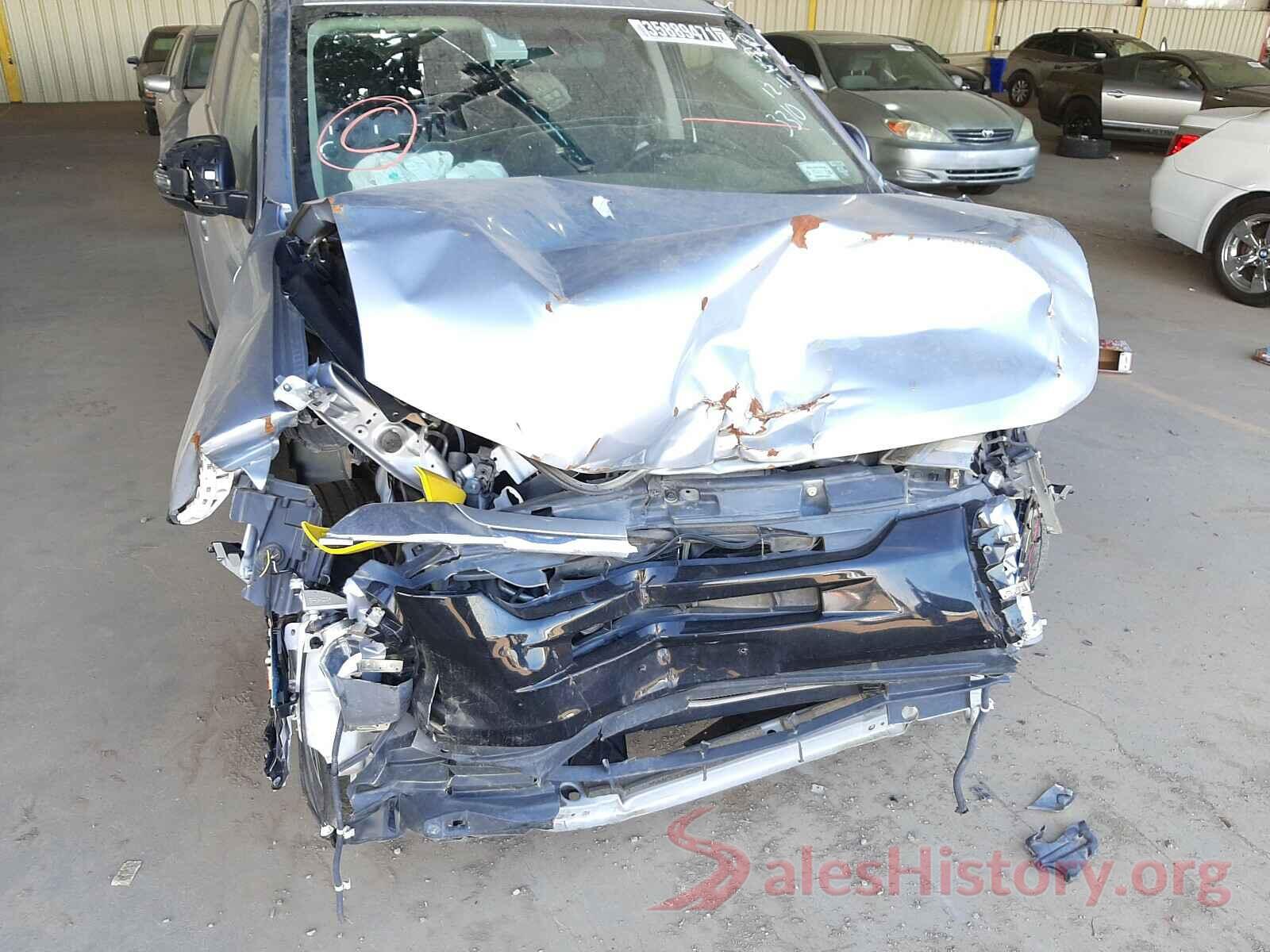 JA4AZ3A33HZ020586 2017 MITSUBISHI OUTLANDER